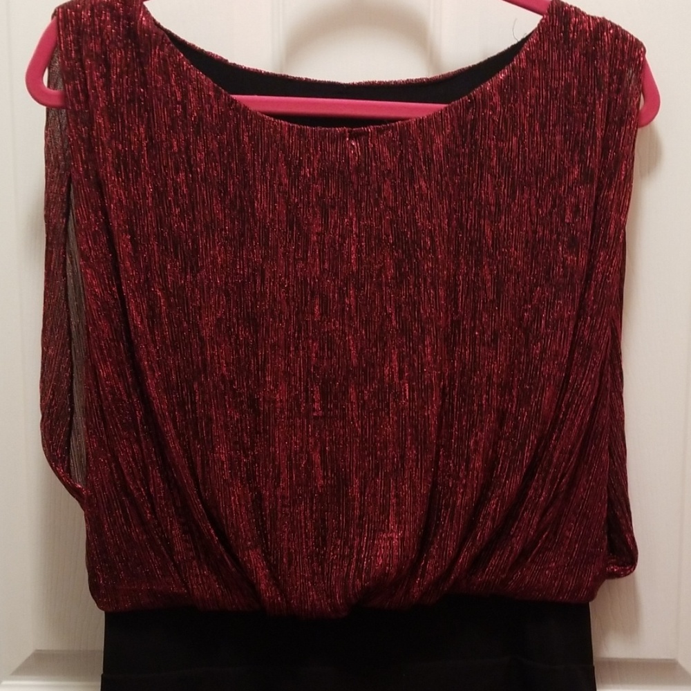 Red and Black Dress - Picture 2 of 4